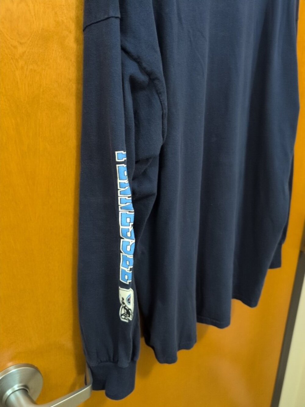 NFL Shirt Mens XL Navy Long Sleeve Tee Vintage Tennessee Titans Graphic Football - Picture 6 of 8